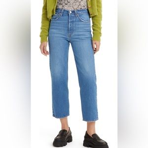 Levi’s Ribcage High Waist Ankle Straight Jeans